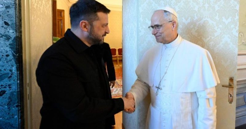 ზელენსკი იტალიაში პაპს შეხვდა, კელოგსა და იტალიის პრეზიდენტს შეხვდება