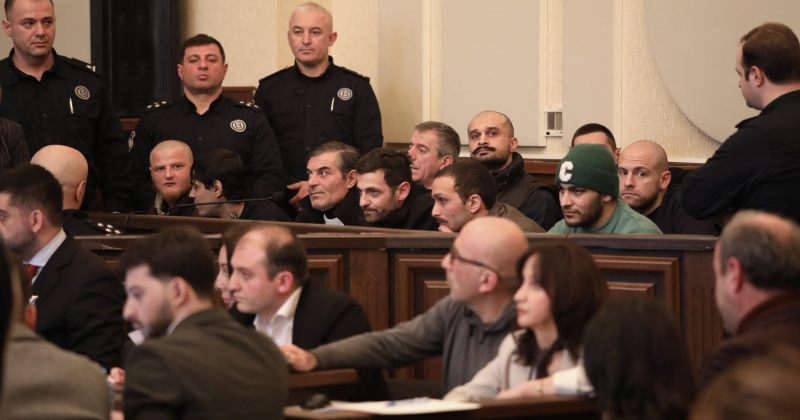 ბრალდებულების პირდაპირი კავშირი ორგანიზატორებთან დადგენილი არ არის – გამომძიებელი