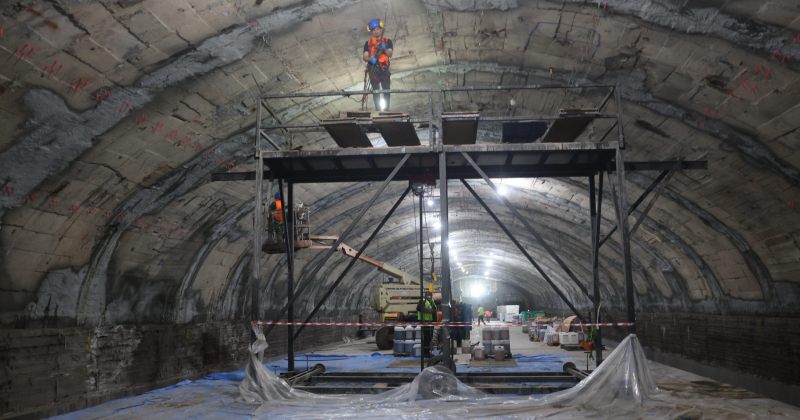 ვარკეთილის მეტროს ზედა ვესტიბიულის რეაბილიტაცია შეჩერდა