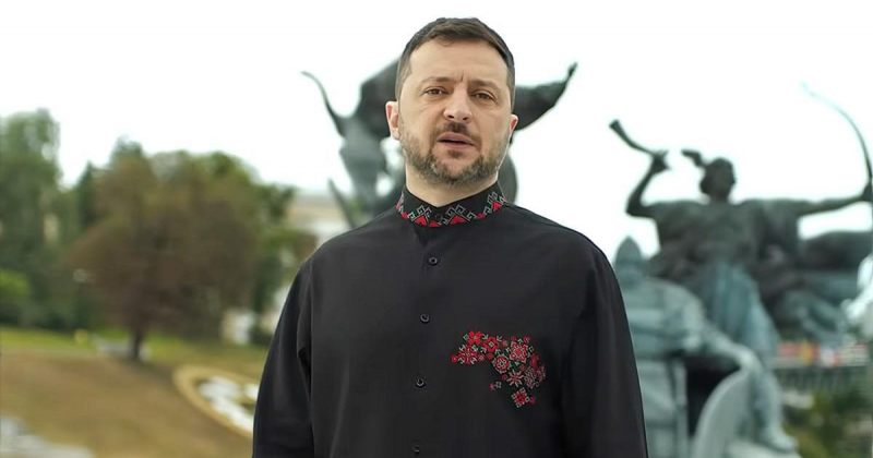 ზელენსკი: დაე ჩვენმა შვილებმა იზეიმონ დამოუკიდებლობა, საკუთარ მიწაზე, საკუთარი დროშის ქვეშ