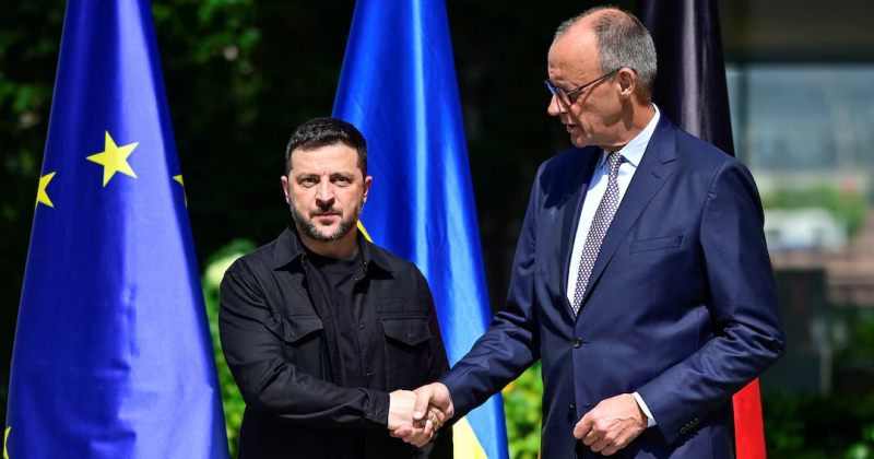 ზელენსკი ბერლინში ჩავიდა, სადაც ტრამპთან და ევროპელ ლიდერებთან ონლაინ შეხვედრას გამართავს