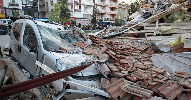 თურქეთში მომხდარი მიწისძვრის შედეგად ერთი ადამიანი დაიღუპა, 29 კი დაშავდა
