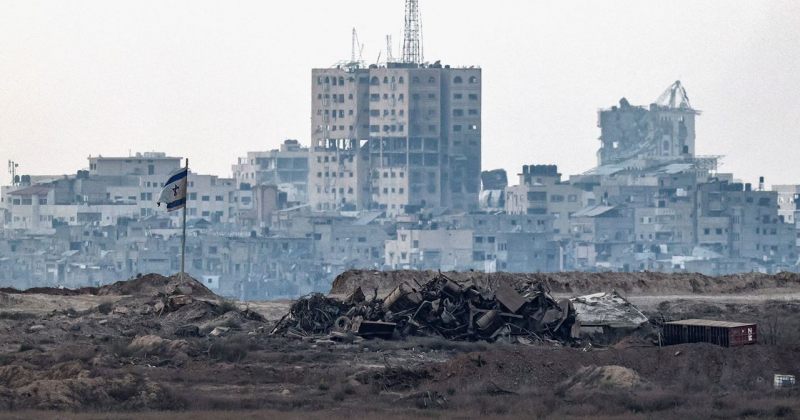 ისრაელმა სამხედროების წინააღმდეგ ცეცხლის პასუხად ღაზაში ჰამასზე საჰაერო იერიშები მიიტანა