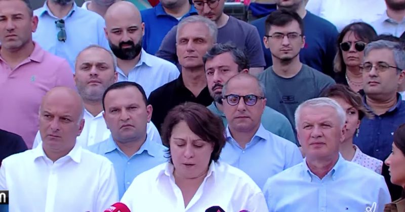 8 პარტია: მოგმართავთ ოპოზიციურ პარტიებს, უარი თქვით 4 ოქტომბრის სპეცოპერაციაში მონაწილეობაზე