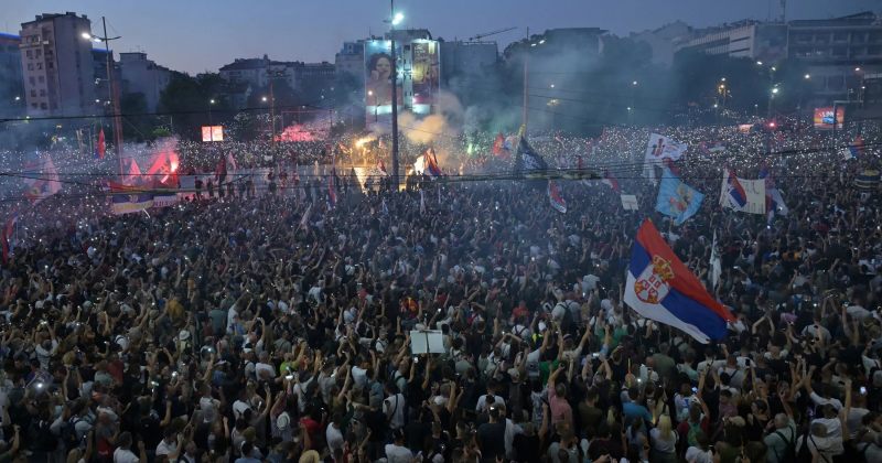 რუსეთის მტკიცებით, ევროკავშირი სერბეთში "მაიდნის" მოსაწყობად ემზადება