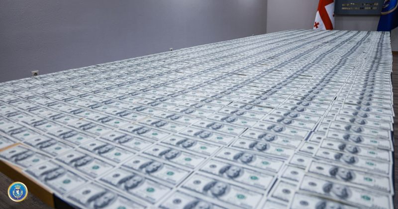 ამოღებულია $721 000 – უკანონო შესავლის ლეგალიზაციისთვის რუსეთის 5 მოქალაქე დააკავეს