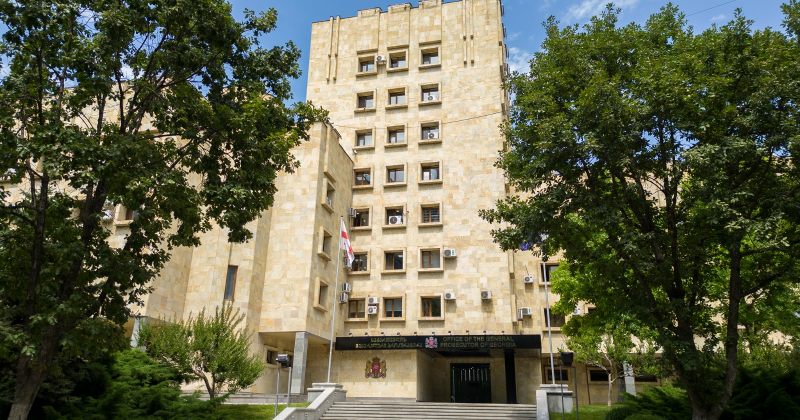 დაეუფლნენ 3 მილიონამდე ლარს – 3 საქმეზე POG-მა 4 პირი დააკავა, 1-ის მიმართ დევნა დაიწყო