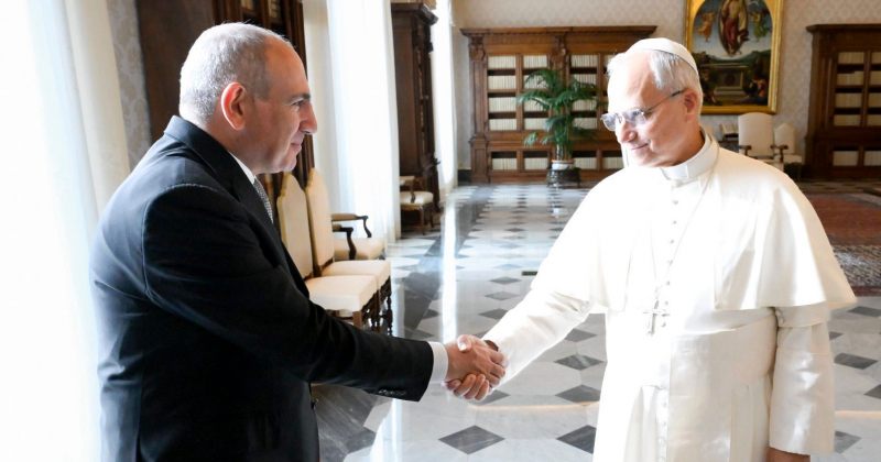 სომხეთის პრემიერი პაპ ლეო XIV-ს შეხვდა