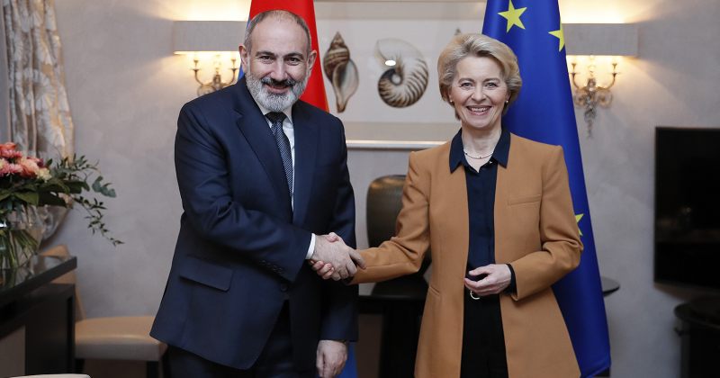 ევროკომისიამ სომხეთის მთავრობას ვიზალიბერალიზაციის სამოქმედო გეგმა გადასცა