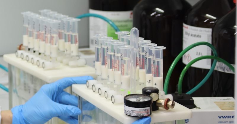 გარე ვაჭრობის პირობებში შეძენილი რძის ნაწარმი საფრთხეა თქვენი ჯანმრთელობისთვის - სეს 