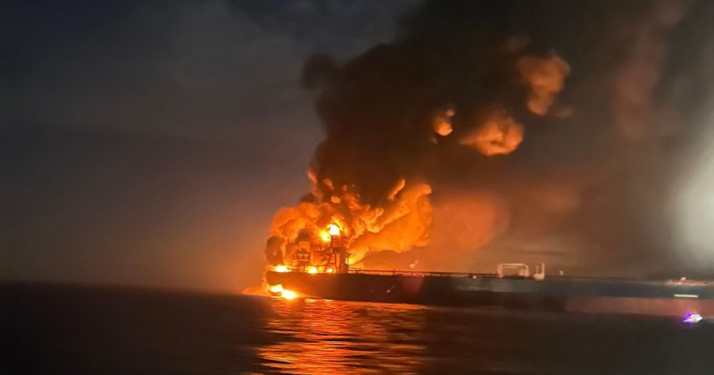 შავ ზღვაში თურქეთთან ახლოს რუსეთის ე.წ. ჩრდილოვანი ფლოტის ორ ტანკერზე ხანძარი გაჩნდა