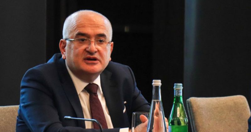 "ვაი, თქვე უტვინოებო" - ტურავა KriPoz-ის საერთაშორისო რედაქტორების სიიდან ამოღებაზე