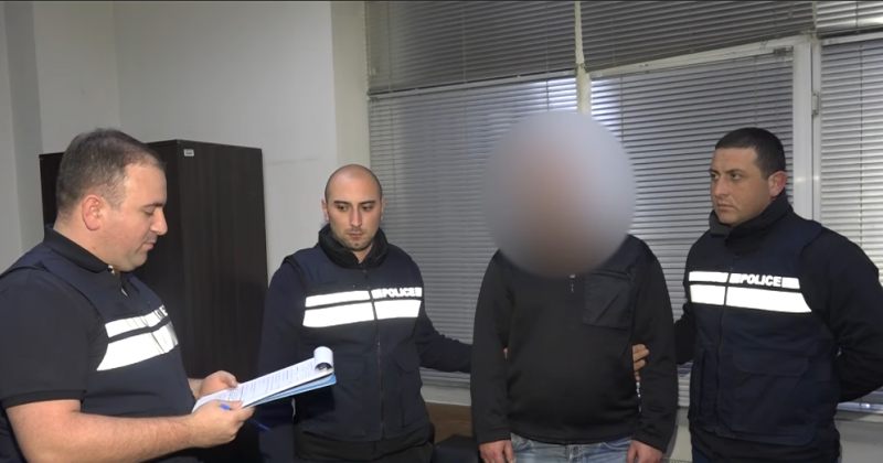 გიორგობას ორი ადამიანი ცივი იარაღით დაჭრა – შსს-მ წარსულში ნასამართლევი პირი დააკავა