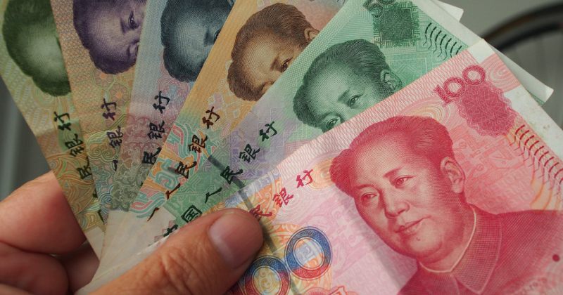 Reuters: რუსეთი ადგილობრივ ბაზარზე პირველად გამოსცემს იუანში დენომინირებულ ობლიგაციებს