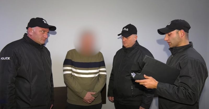 სარფში დააკავეს პირი, რომელმაც ქუთაისში 2 ადამიანი დაჭრა, 1 მოკლა – შსს