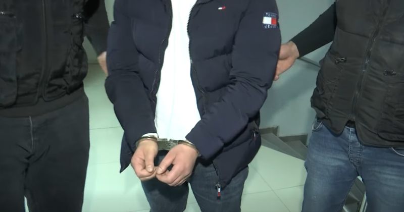 ფიზიკურად გაუსწორდა თანმხლებ პირს და მიიმალა - დაკავებული პენიტენციურ დაწესებულებაშია