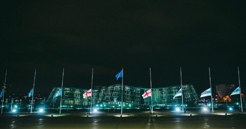  შსს: საუბარია არა ტროტუარზე დგომაზე, არამედ მოქალაქეთა გადაადგილების შეფერხებაზე