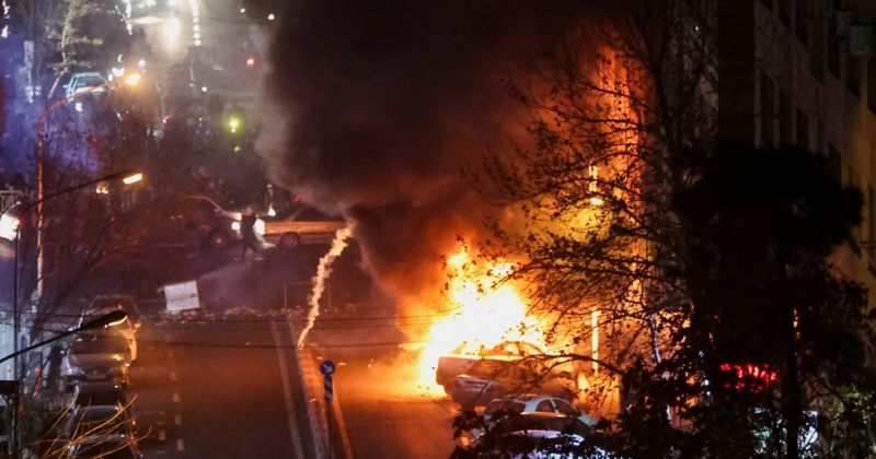 Reuters: ირანში საპროტესტო აქციების დროს, სულ მცირე, 5 000 პირი დაიღუპა