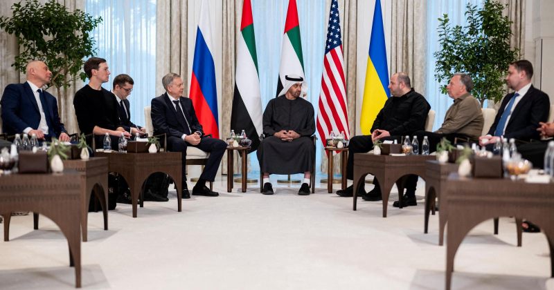 Reuters: აშშ-მ და უკრაინამ სამშვიდობო შეთანხმების მარტში მიღწევის შესაძლებლობა განიხილეს