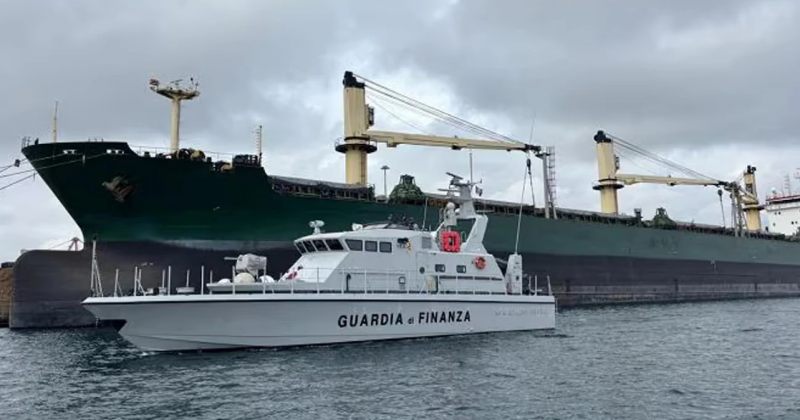 იტალიამ რუსეთიდან გამოსული გემი დააკავა, რომელმაც, სავარაუდოდ, სანქციების რეჟიმი დაარღვია
