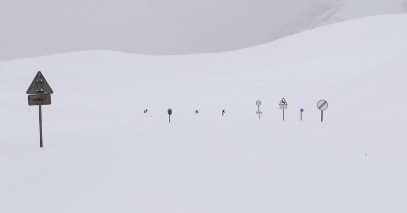 გუდაური-კობის მონაკვეთზე აკრძალულია ყველა სახის ტრანსპორტის მოძრაობა - გზების დეპარტამენტი 