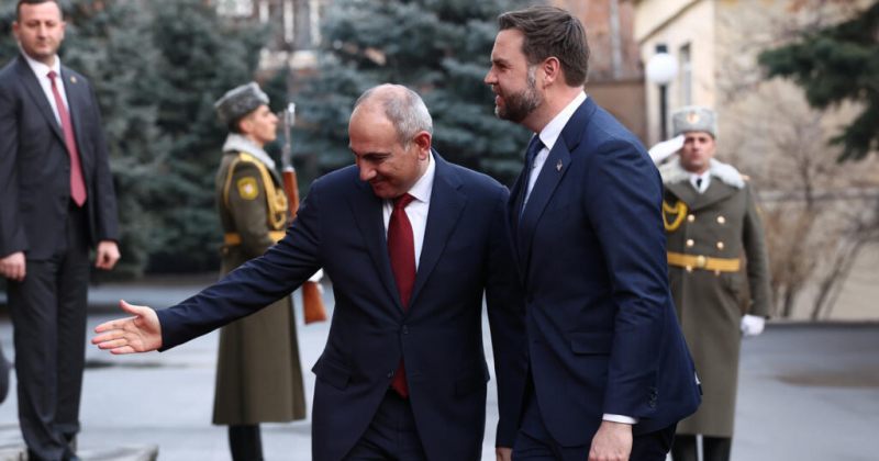 ვენსმა და ფაშინიანმა ბირთვული თანამშრომლობის მოლაპარაკებებზე განცხადებას მოაწერეს ხელი