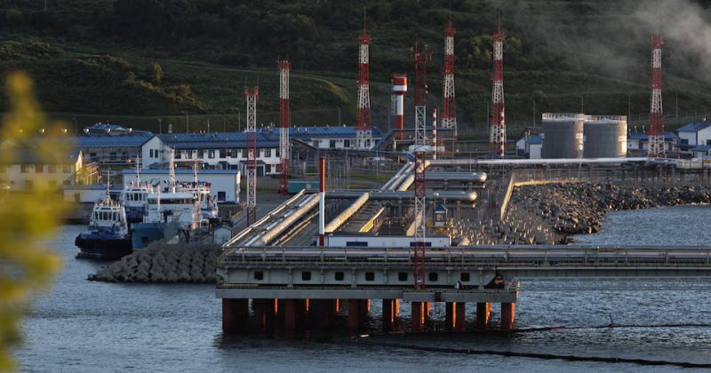 Reuters: ინდური ნავთობგადამამუშავებელი კომპანიები რუსულ ნავთობზე უარს ამბობენ