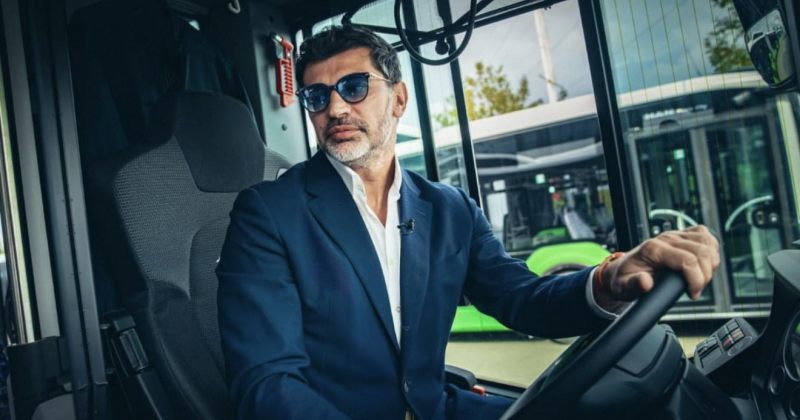 კახი კალაძემ 2025 წელს ოთხი მანქანა იყიდა და ხუთი გაყიდა - სტუდია მონიტორი 