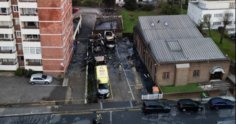 ლონდონში ებრაული მოხალისეობრივი ორგანიზაციის სასწრაფო მანქანებს ცეცხლი წაუკიდეს