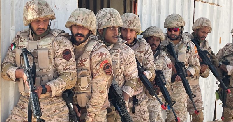 ირანის იერიშის შედეგად 10 ქუვეითელი სამხედრო დაიჭრა