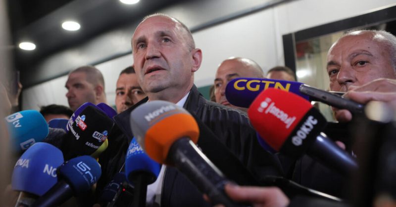 ბულგარეთის საპარლამენტო არჩევნებში ყოფილი პრეზიდენტის, პრორუსი რადევის პარტიამ გაიმარჯვა