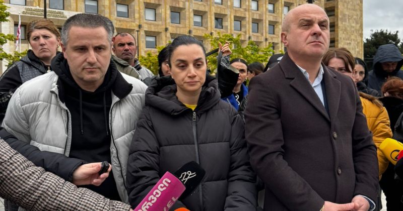 ეს წამლები სიცოცხლეს ახანგრძლივებს - მშობლები სარჯველაძეს პასუხობენ