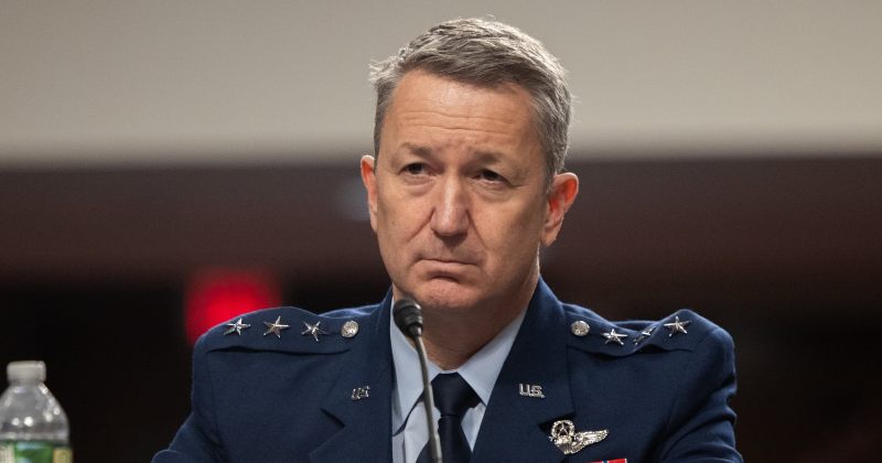 გენერალი კეინის თქმით, უკრაინულმა F-16-მა რუსული ავიაგამანადგურებელი ჩამოაგდო
