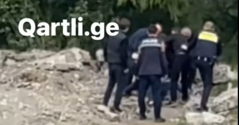 მე და ჩემს ძმაკაცს მაგრად გვცემეს - მოქალაქე ჰყვება, რა მოხდა გორში პოლიციელებთან