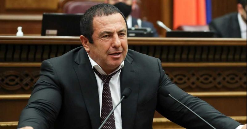სომხეთში პროროსული პარტია "აყვავებული სომხეთის" ლიდერი, გაგიკ ცარუკიანი დააკავეს