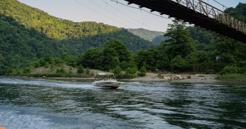 1 ივლისიდან სახმელეთო წყლებში ძრავიანი მცურავი საშუალებების რეგისტრაცია სავალდებულო ხდება