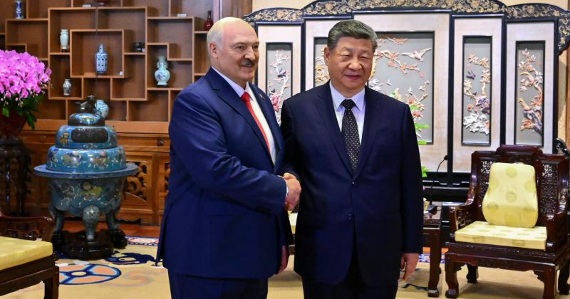 ურთიერთობების "ისტორიული მწვერვალი" – ლუკაშენკო ჩინეთში სი ძინფინგს შეხვდა