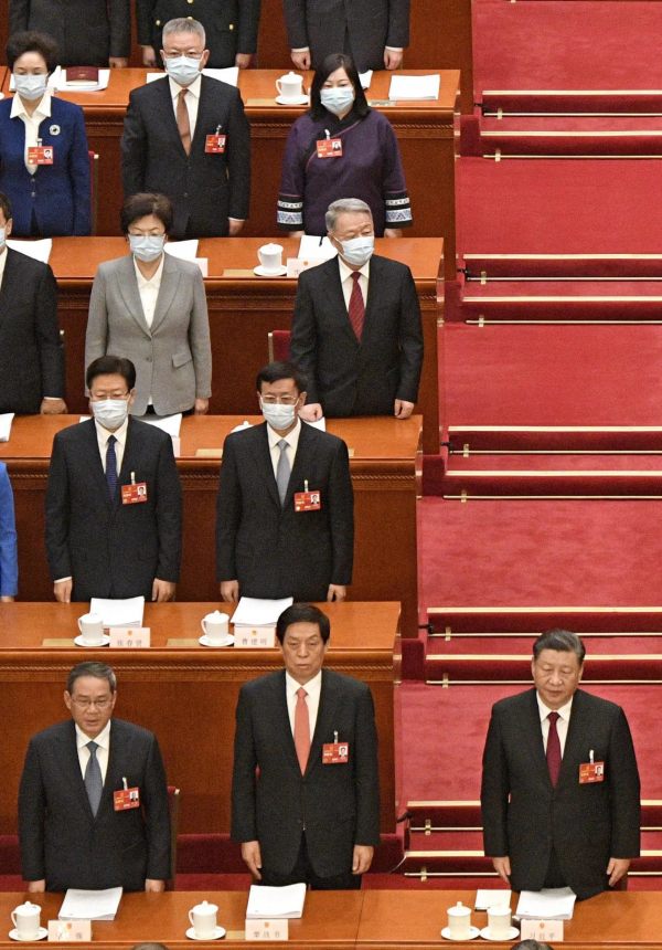 ვინ ვინ არის ჩინეთის ახალ მთავრობაში – ახალი სახეები კაბინეტში და ძველი პრეზიდენტი